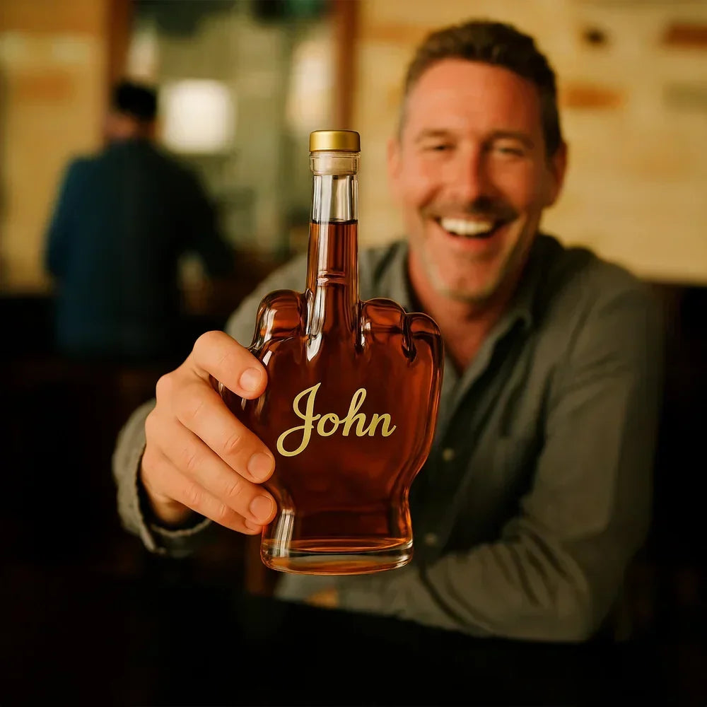Decanter de Whisky Exclusivo 'Dedo do Meio'