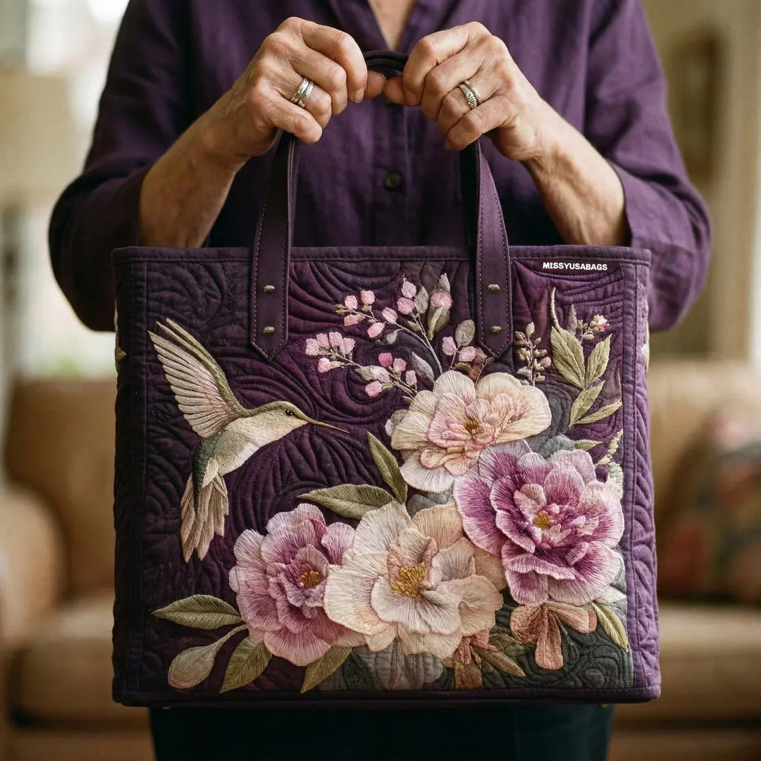 Colibri com Estampa de Orquídea