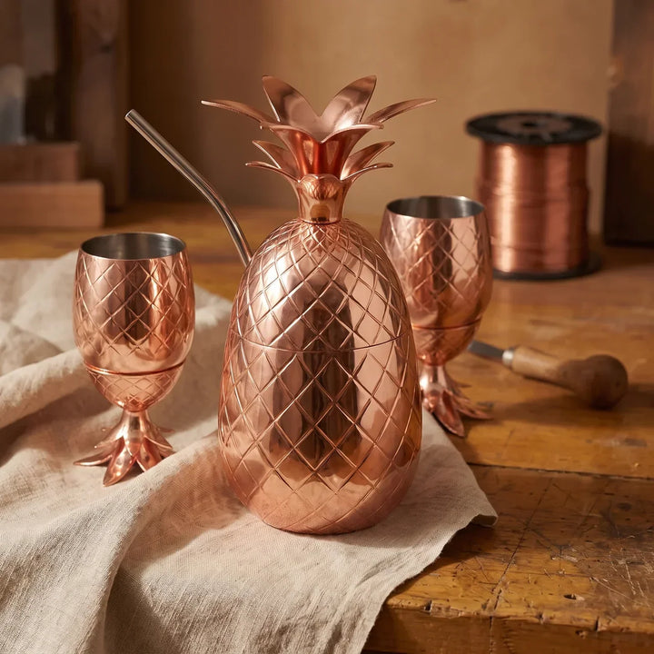 Conjunto de Copos de Cobre Artesanais em Forma de Abacaxi - Ana Zagreb